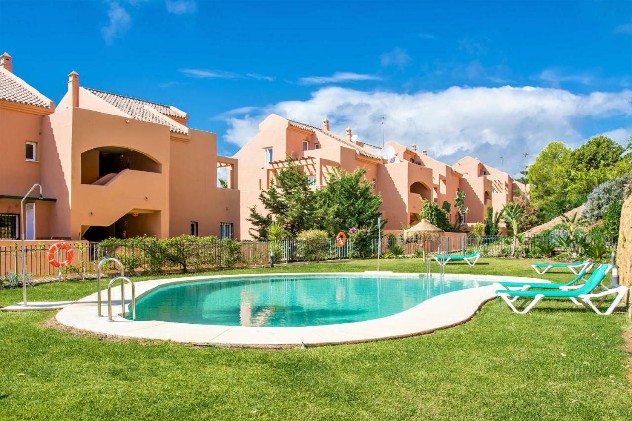 Free One Bedroom Retreat In Elviria Marbella Luaran gambar